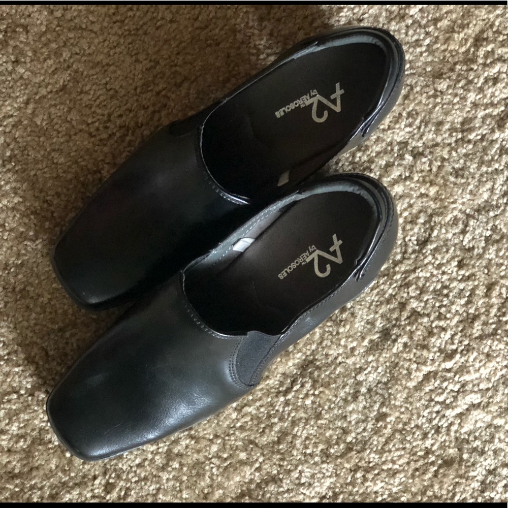 Women's Aerosole dress shoes